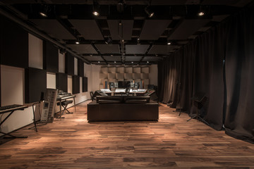 Soundproofing Music Venue or Studio - Soundproof Direct