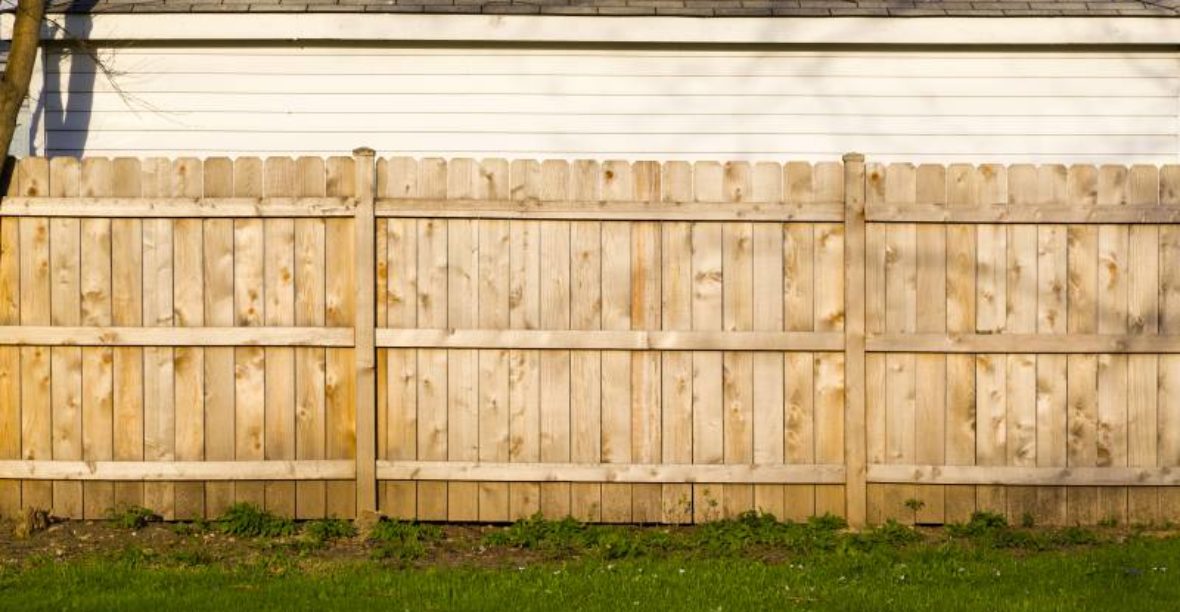 Making a Soundproof Privacy Fence